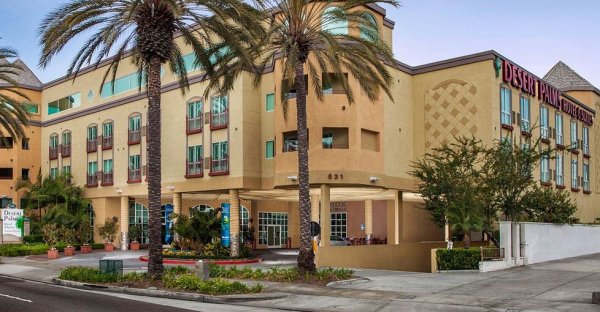Desert Palms Hotel And Suites extérieur