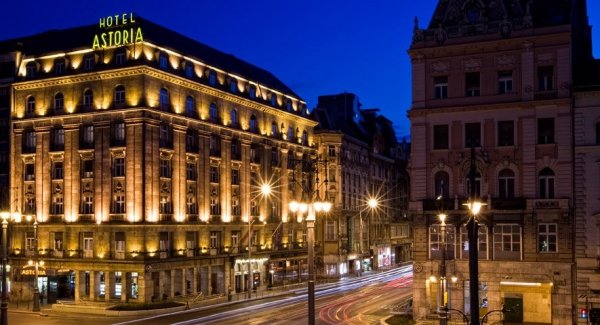 Danubius Hotel Astoria City Center extérieur