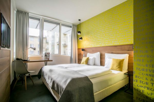 Roombach Hotel Budapest Center exterior