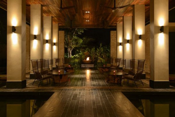 Nizuc Resort And Spa extérieur le soir