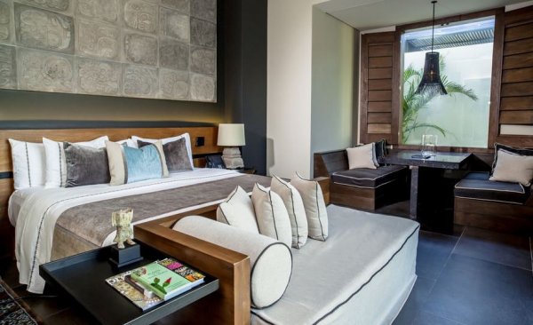 Nizuc Resort And Spa extérieur le soir