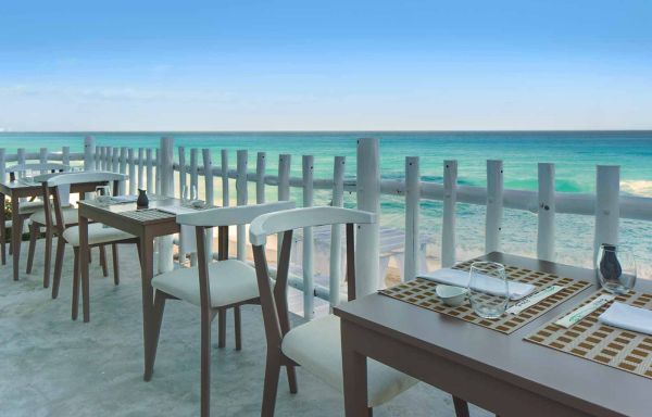 Oleo Cancun Playa exterior
