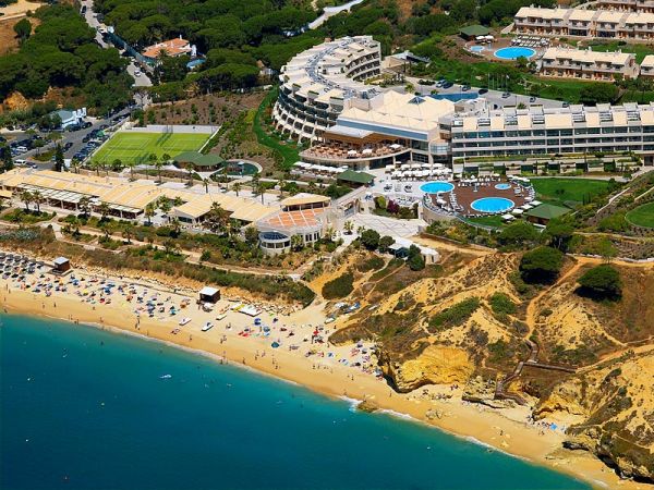 Grande Real Santa Eulalia beach