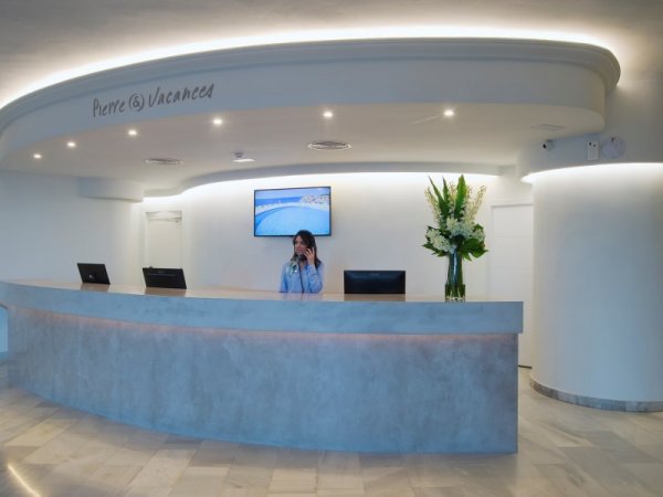 Pierre Vacances Hotel El Puerto extérieur