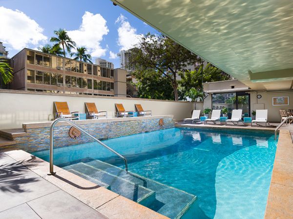 Aqua Ohia Waikiki reception