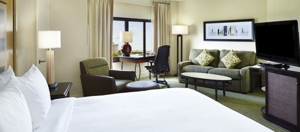 Hilton Orlando Lake Buena Vista exterior
