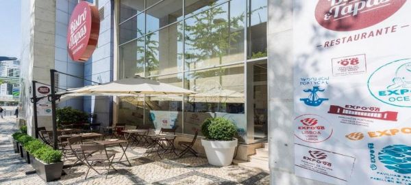 Tryp Lisboa Oriente exterior