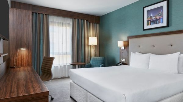 Doubletree By Hilton London Islington extérieur
