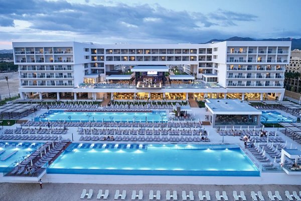 Riu Palace Baja California beach