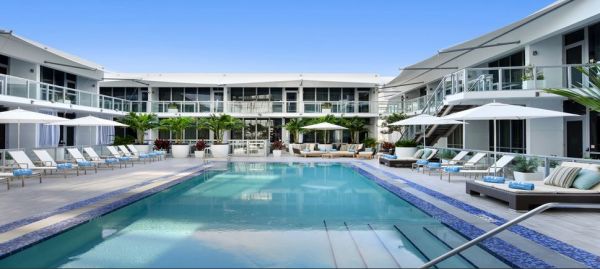 ME Miami exterior