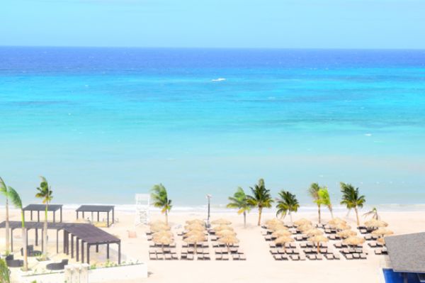 Royalton Blue Waters extérieur
