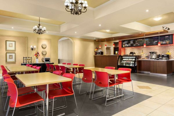 Days Inn Suites By The Falls extérieur