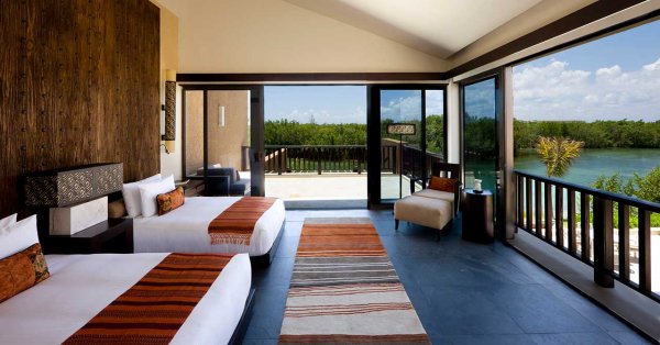 Banyan Tree Mayakoba exterior