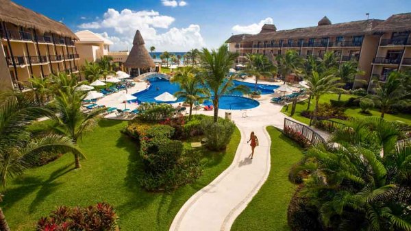 Catalonia Riviera Maya and Yucatan Beach exterior