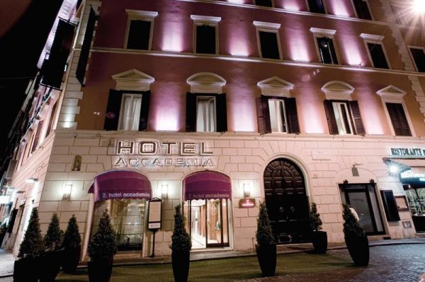 Hotel Accademia entrance