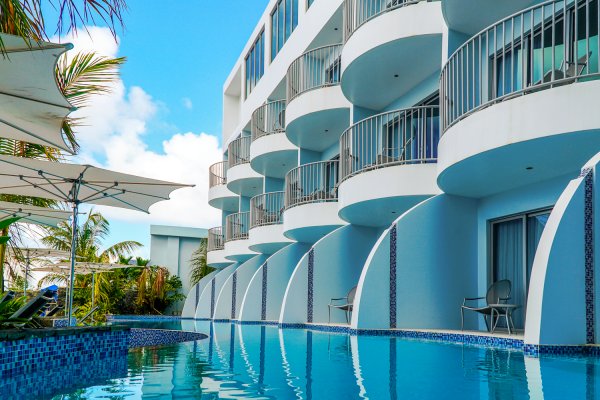 Harbor Club exterior