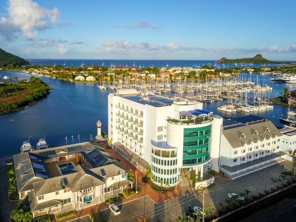 Harbor Club exterior
