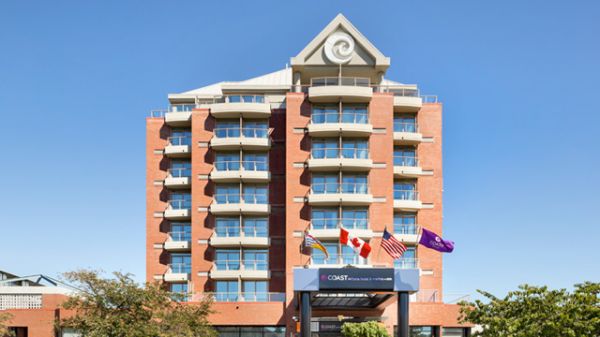 Coast Victoria Harbourside entrée