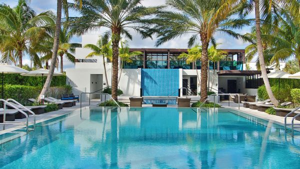 Kimpton Tideline Ocean Resort and Spa piscine