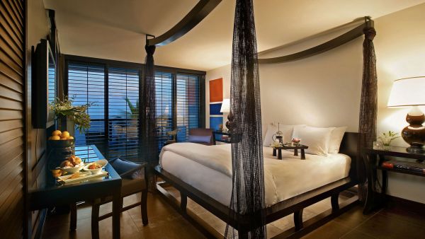Kimpton Tideline Ocean Resort and Spa piscine