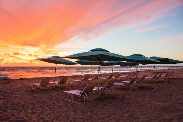 Kimpton Tideline Ocean Resort and Spa piscine