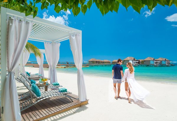 Sandals South Coast plage