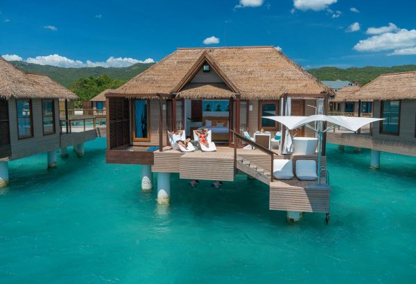 Sandals South Coast plage