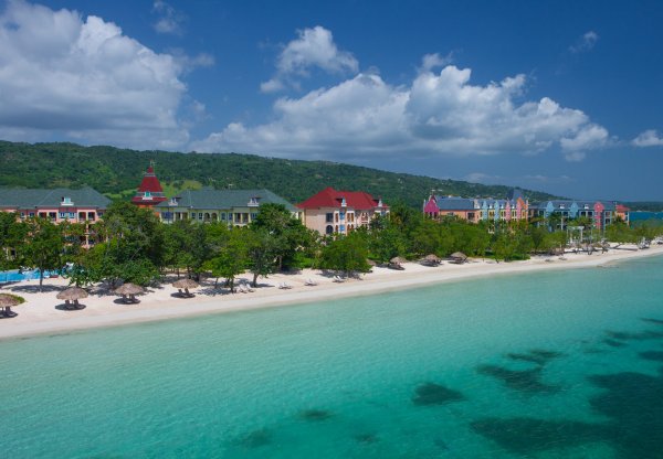 Sandals South Coast plage