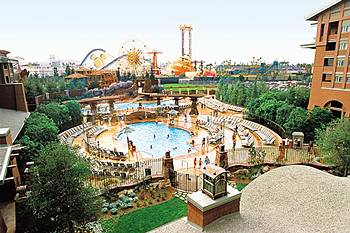 Disney Grand Californian piscine