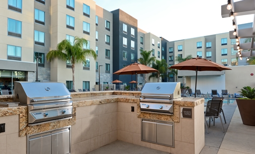 Homewood Suites By Hilton Anaheim exterior