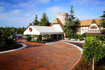 Sheraton Anaheim lobby