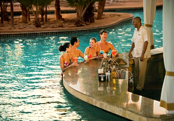 Renaissance Aruba Resort And Casino exterior 
