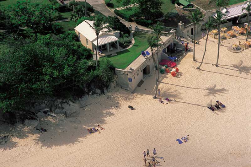 Elbow Beach pool 