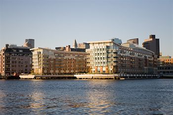 Fairmont Battery Warf interior