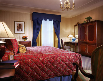 Fairmont Copley Plaza suite