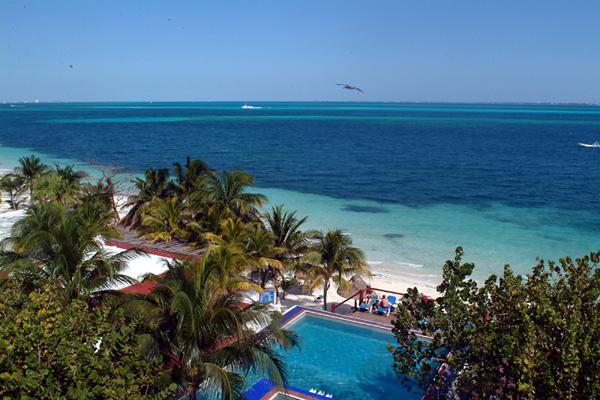 Celuisma Maya Caribe beach