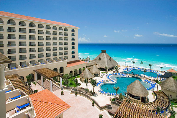 Gr Solaris Cancun And Spa exterior