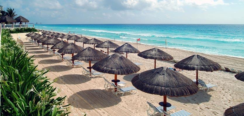 Paradisus Cancun entrance