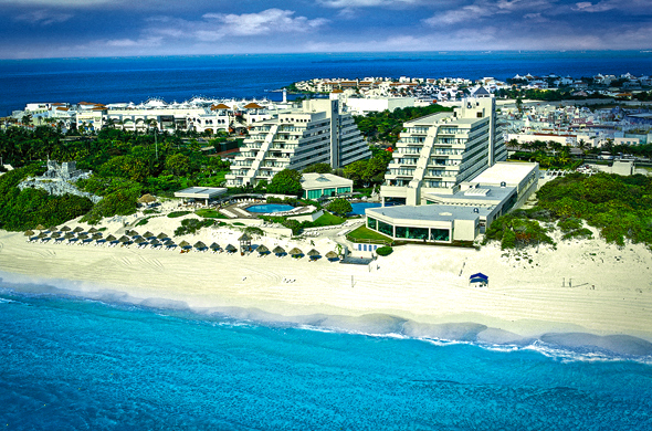 Park Royal Cancun exterior