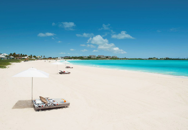 Sandals Emerald Bay exterior