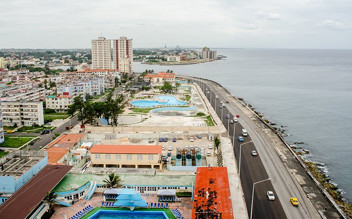 Hotel Riviera exterior