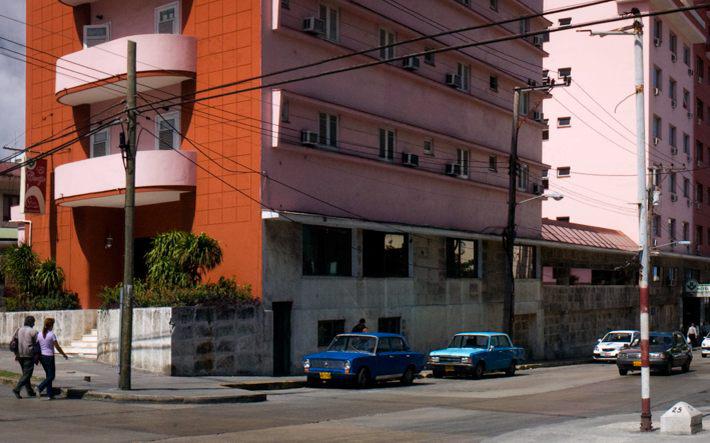 Hotel Vedado exterior