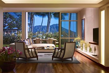 Halekulani suite 