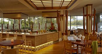 Turtle Bay Resort exterior