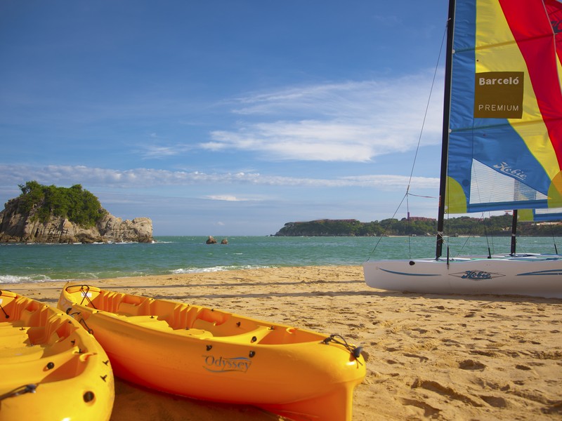 Barcleo Huatulco exterior