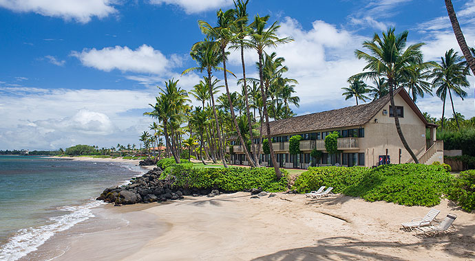 Aston Maui Lu Resort exterior