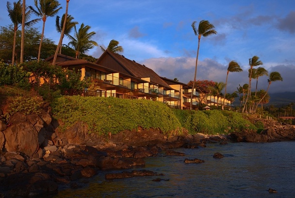 Napili Kai Beach Resort extérieur