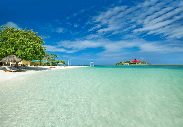  Sandals Royal Caribbean exterior