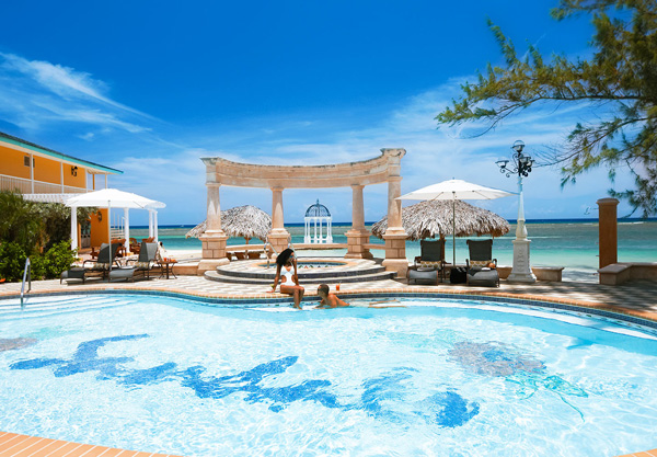  Sandals Royal Caribbean exterior