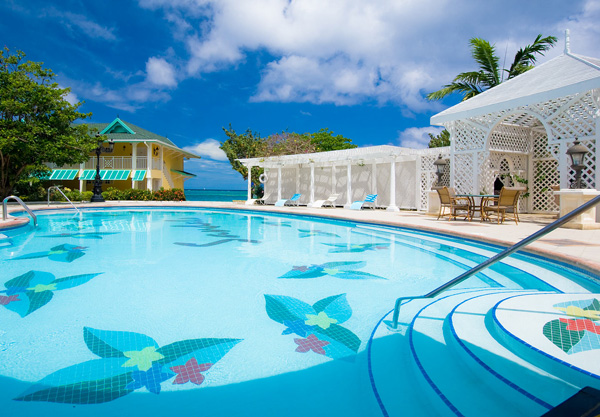  Sandals Royal Caribbean exterior